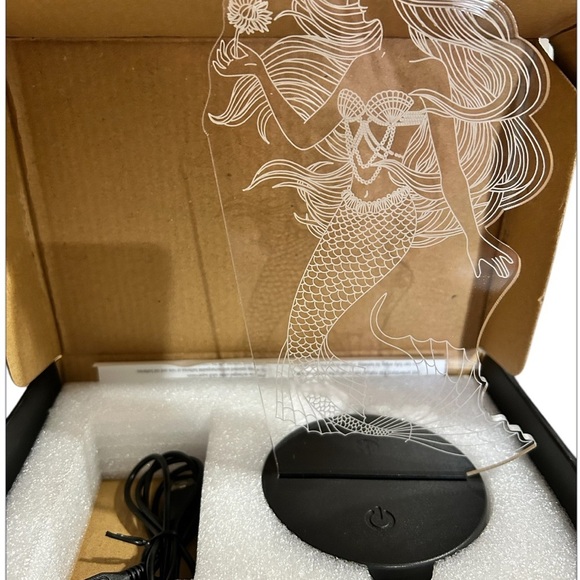 Mermaid LED Night Light with Black Base - Picture 4 of 6